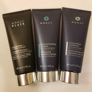 Monat travel set